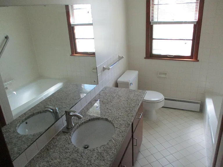 359 Ewing St #12 — Photo 9