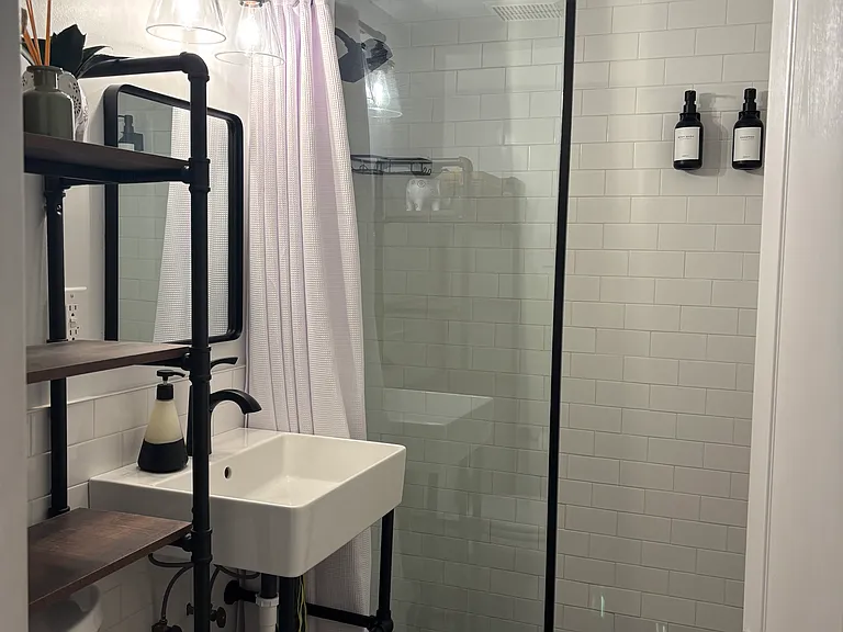 7100 Seaview Ave #105 — Photo 8