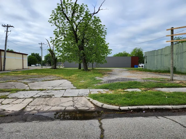 1st Ave SE, Miami, OK 74354
