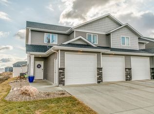 3627 Meridian Dr, Bismarck, ND 58504