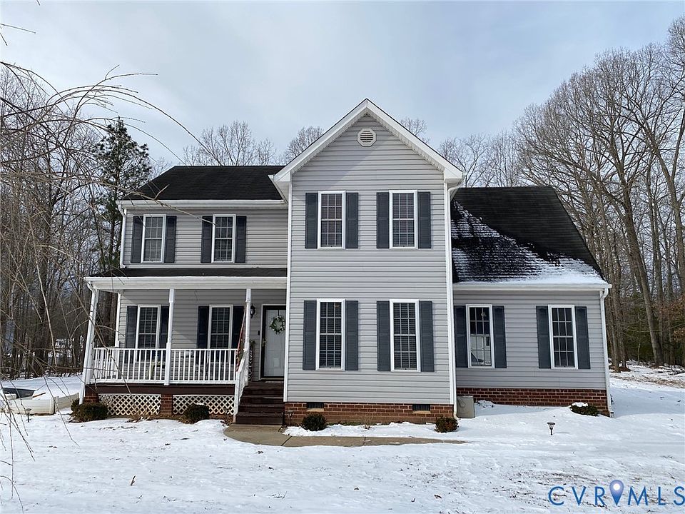 1st image of 15712 Pypers Pointe Dr