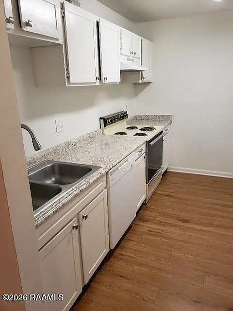 2 bed, 940 sqft, $975 — Photo 4