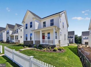 17051 Gathering St, Boyds, MD 20841