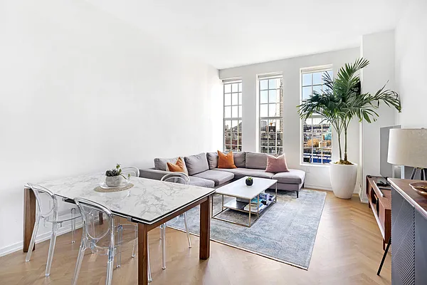 Rented by Compass | media 16