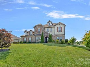 509 Alucio Ct, Matthews, NC 28104