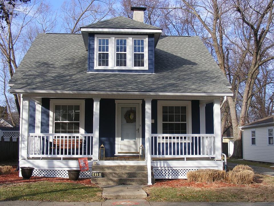 1st image of 419 W Walnut St