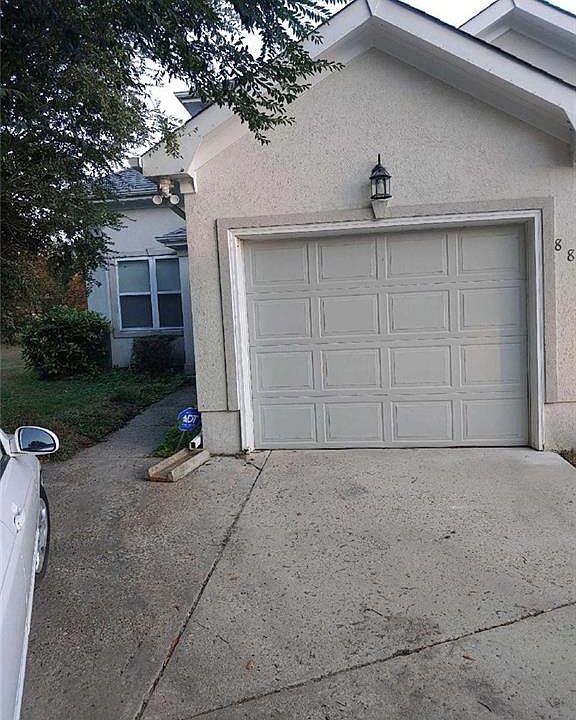 1st image of 889 Royal Grove Ct