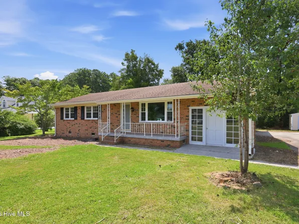 2554 E Forest Drive, Newport, NC 28570