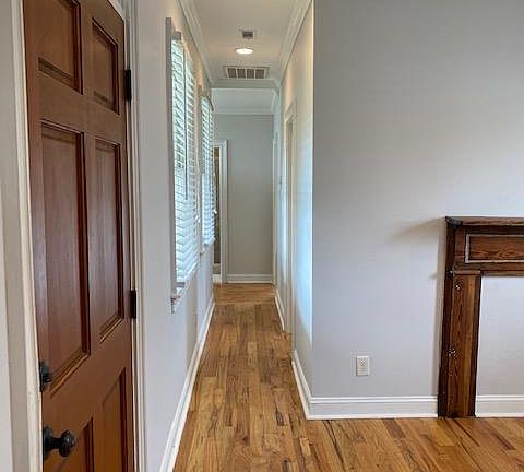 Looking down the hallway towards the bedrooms