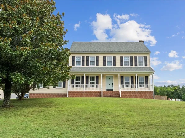 7162 Plum Grove Ct, Mechanicsville, VA 23111