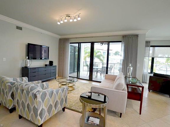 5th image of 1490 5th Ave S Unit 221
