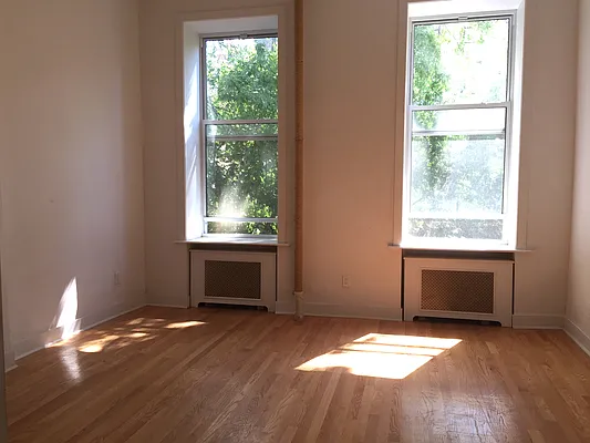 Rented by AD Real Estate Investors | media 26