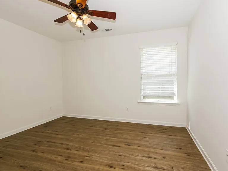 154 Paxton Pl — Photo 12