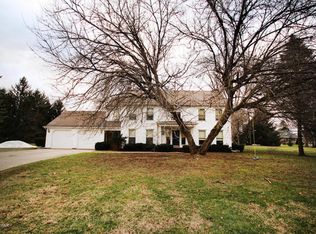 512 W 4th St, Buchanan, MI 49107