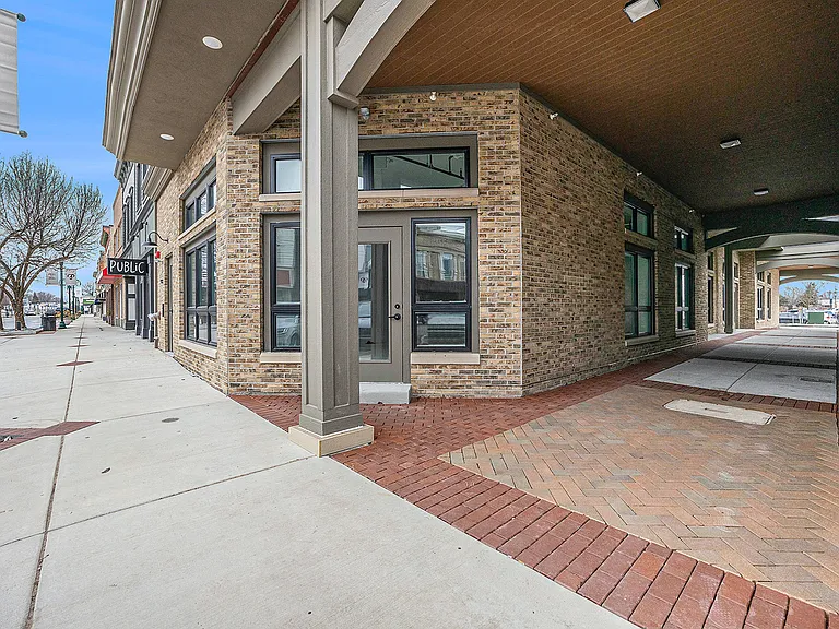 137 E Main Ave — Photo 21
