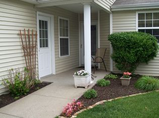3025 Columbine Cir, Valparaiso, IN 46383
