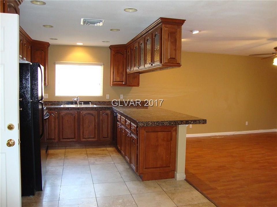 2nd image of 260 Village Ct #0
