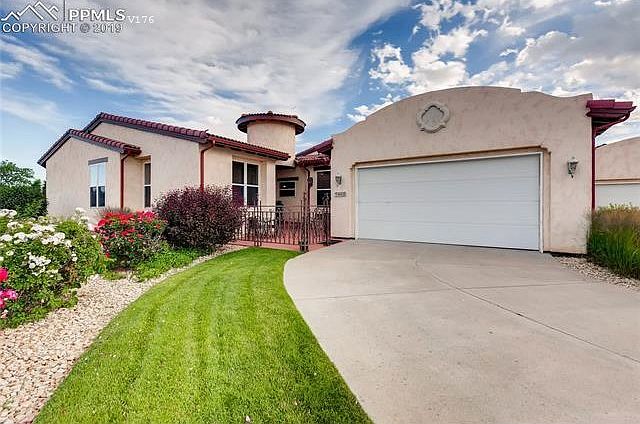 1st image of 4428 Turnberry Cres