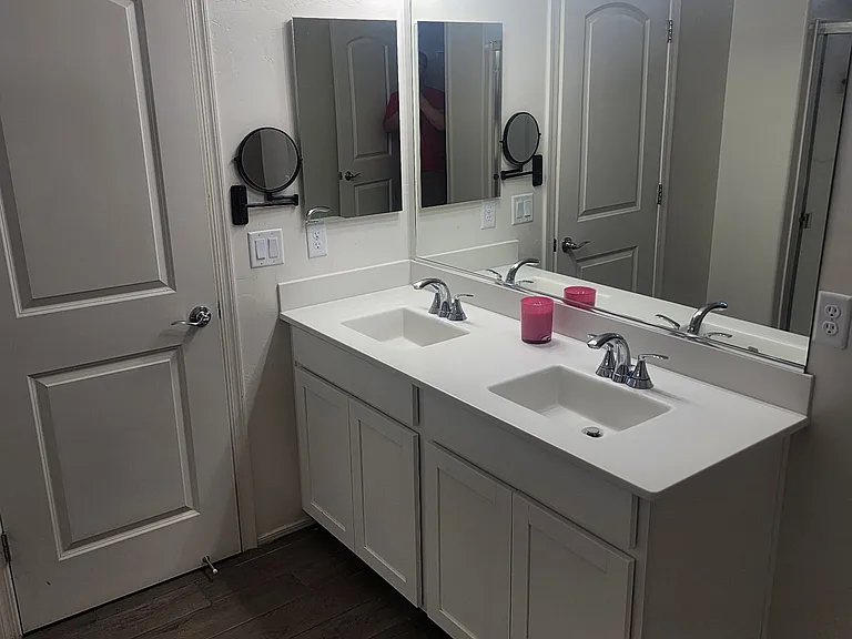 11924 E Chamrod Dr — Photo 10