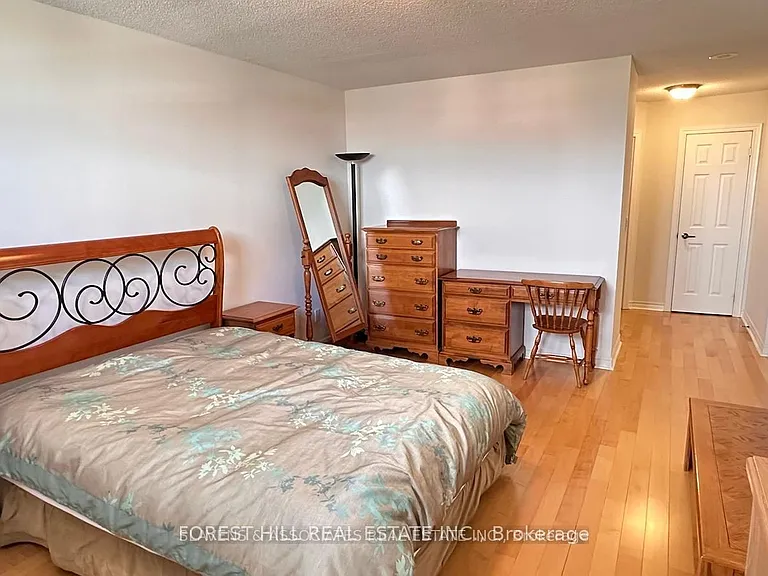 130 Pond Dr #512 — Photo 24