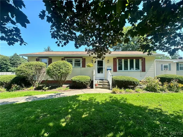 235 Oxford Rd, New Hartford, NY 13413