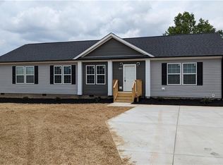 2158 Meadow Ridge Rd, Green Level, NC 27217