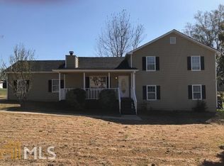 1205 Saint Andrews Dr, Auburn, GA 30011