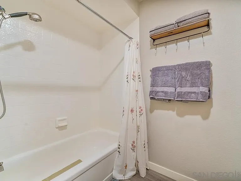 17637 Pomerado Rd #123 — Photo 21