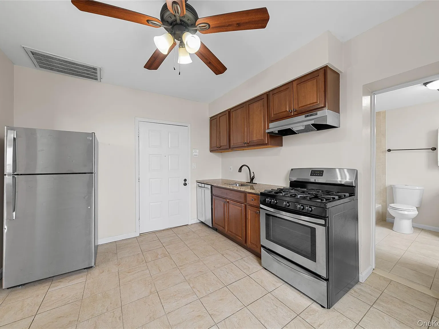1 bed, 1.0 bath, 615 sqft, $2,850 — Photo 3