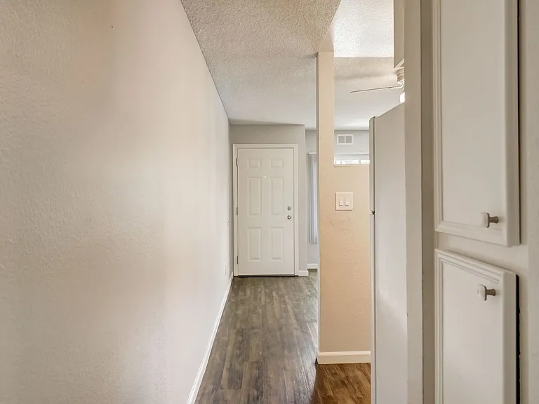 Point Loma Bay Apartments | Coastal Living Near the Beach — Photo 47