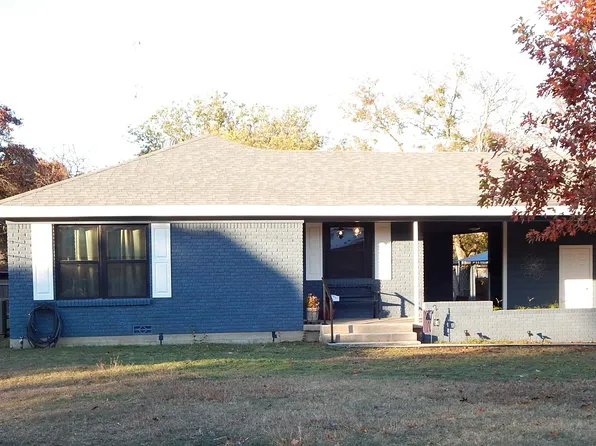 1114 Keechi St, Weatherford, TX 76086