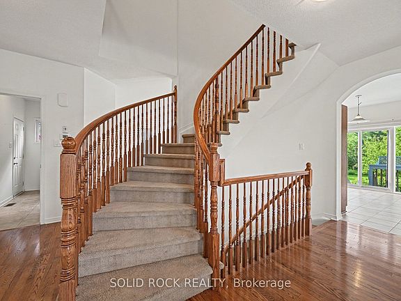 4th image of 111 Leo Moskos St