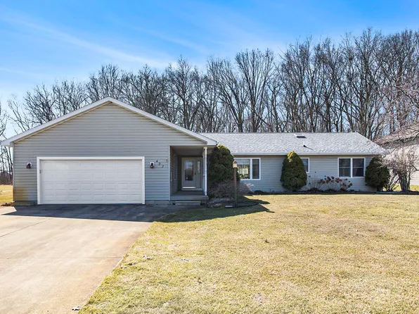 437 Kenaston Dr, Coldwater, MI 49036