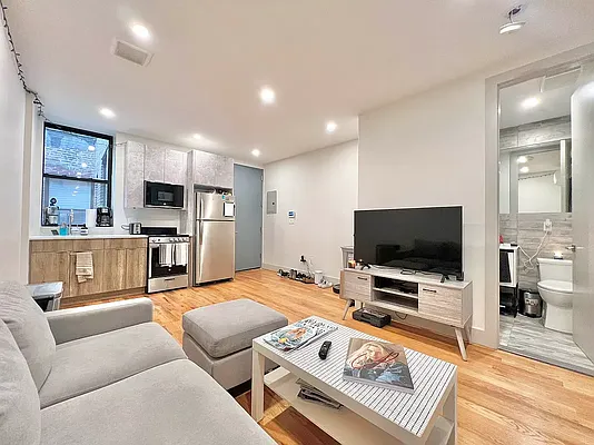 Rented by TorsX Inc | media 1