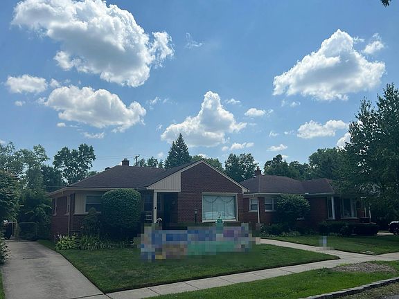 3rd image of 9980 Leverne Ave