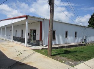 819 E Main St, Roaring Spring, PA 16673