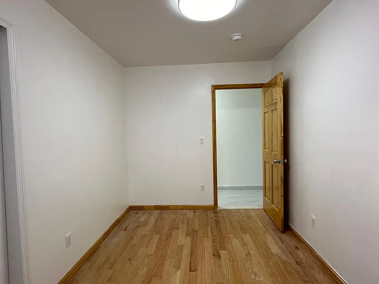 117 Winham Ave #2 — Photo 8