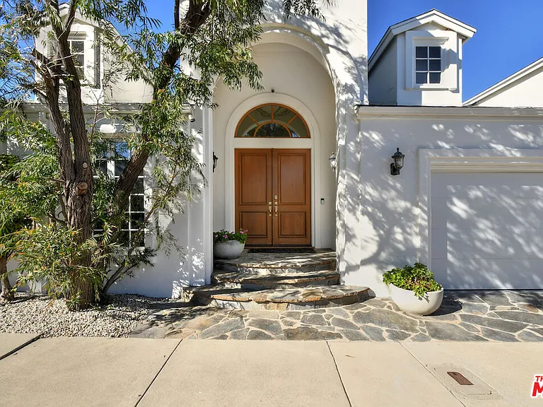 3635 Fawndale Pl — Photo 3