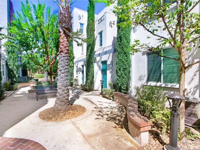 127 Olive Ave, Upland, CA, 91786