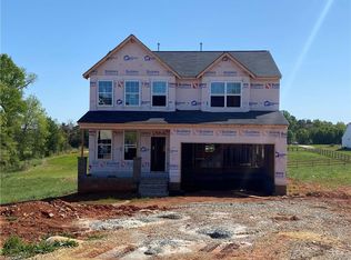 1909 Skylane Ct, Graham, NC 27253