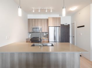 7058 14th Ave #425, Burnaby, BC V3N 0E6