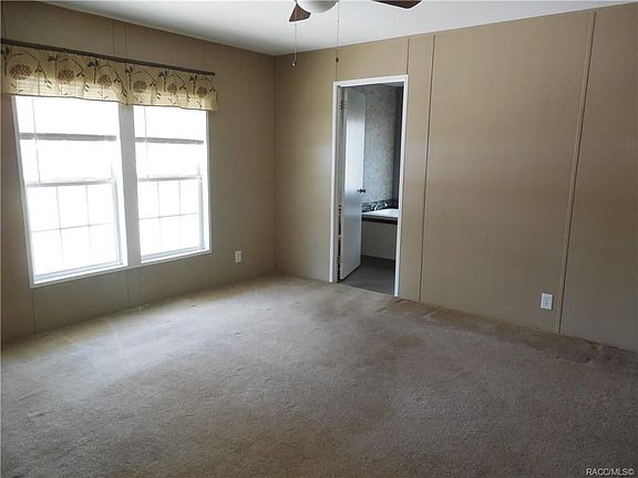 5th image of 2279 N Reynolds Ave