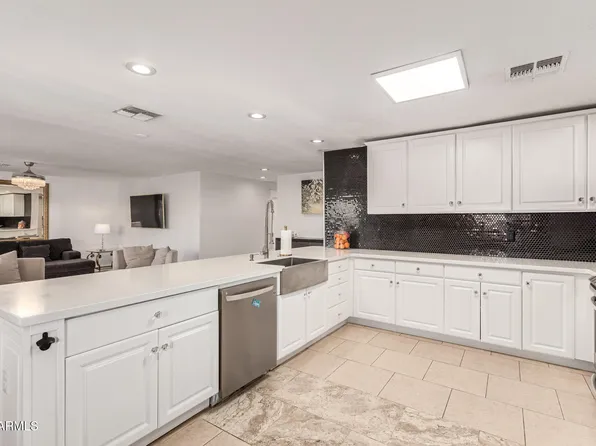 4241 N 64TH Avenue, Phoenix, AZ 85033