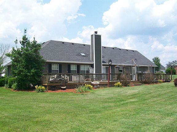 4th image of 100 Bobbi Ln