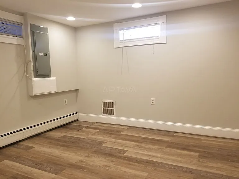 2 Park Ave #1 — Photo 10
