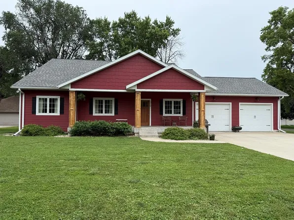 319 W Jefferson St, Lake City, IA 51449