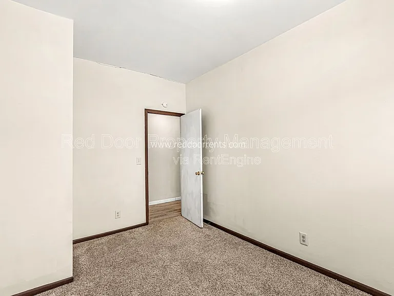 55 W Fall Creek Parkway South Dr #D — Photo 10