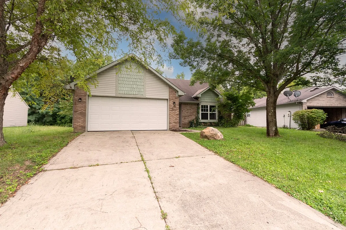 11325 Sweetleaf Drive — Photo 4