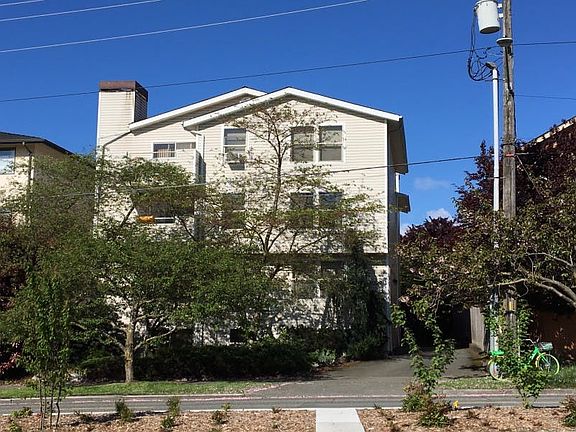 4th image of 6009 14th Ave NW Unit 302
