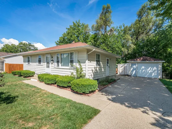 845 Kenneth St SW, Wyoming, MI 49509